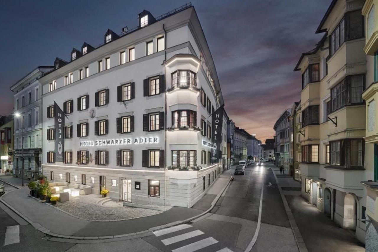 Hotel Schwarzer Adler Innsbruck Esterno foto