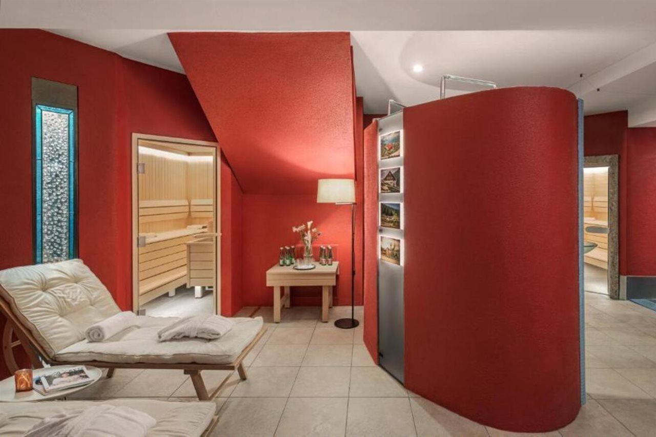Hotel Schwarzer Adler Innsbruck Esterno foto